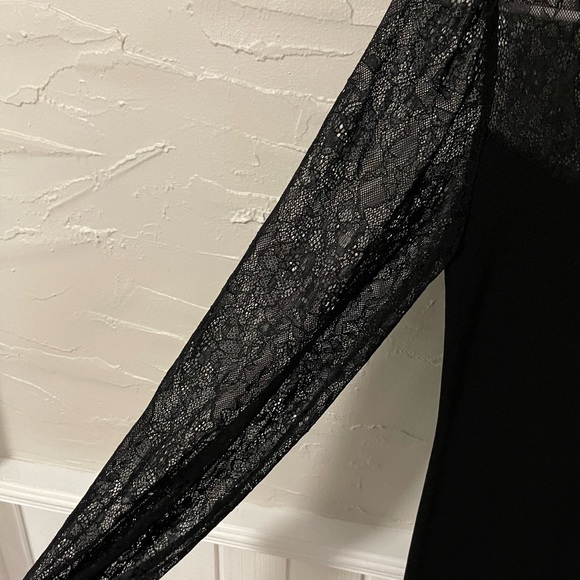 Forever 21 lace accent dress - Picture 3 of 7